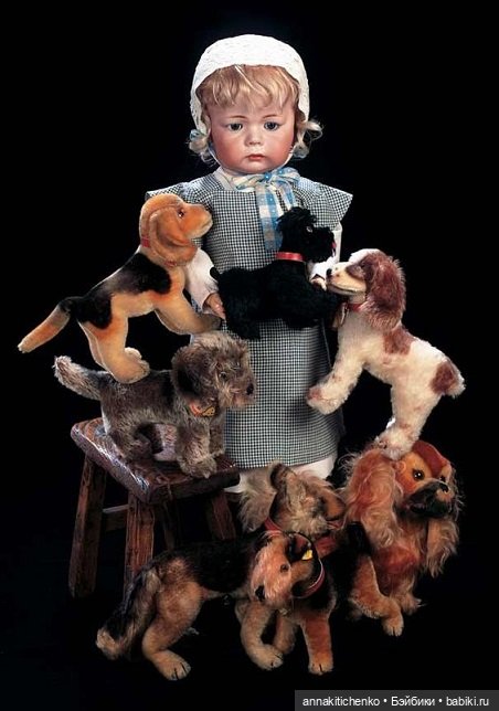 Антикварные куклы и их игрушки. Фотографии часть 2
