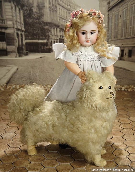 Антикварные куклы и их игрушки. Фотографии часть 2