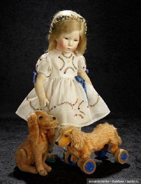 Антикварные куклы и их игрушки. Фотографии часть 2