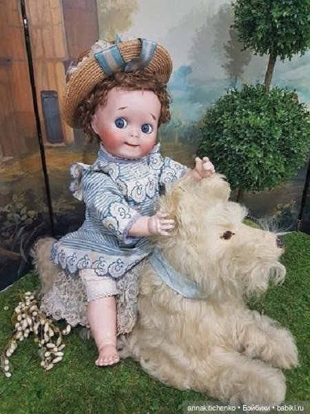Антикварные куклы и их игрушки. Фотографии часть 2