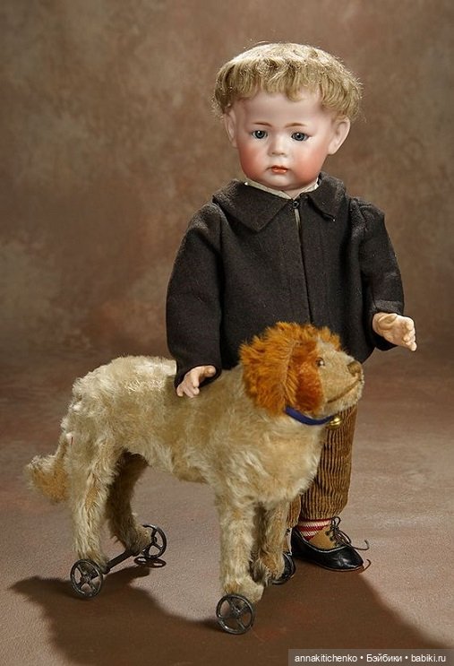 Антикварные куклы и их игрушки. Фотографии часть 2