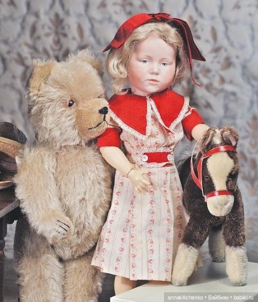 Антикварные куклы и их игрушки. Фотографии часть 2