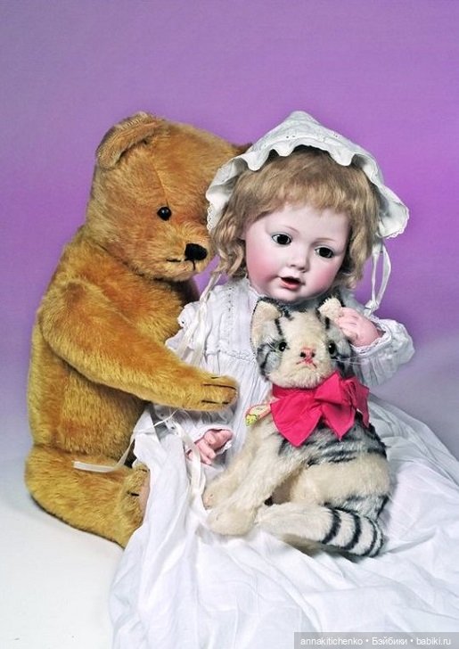 Антикварные куклы и их игрушки. Фотографии часть 2