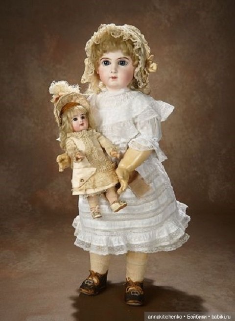 Антикварные куклы и их игрушки. Фотографии часть 2