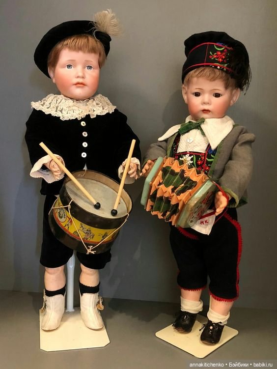 Антикварные куклы и их игрушки. Фотографии часть 2 (фото 3)