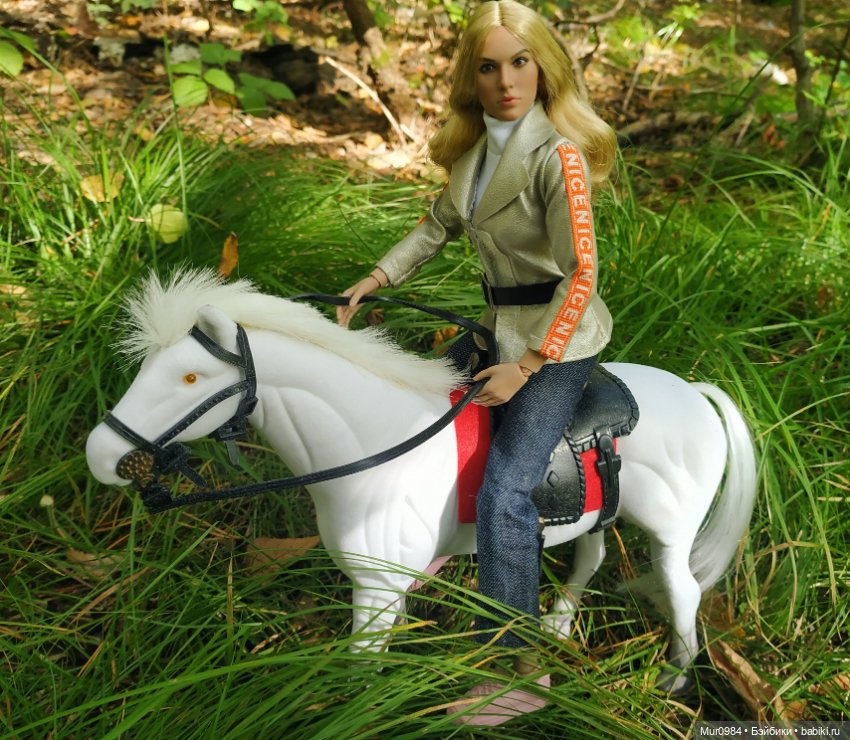 Прогулка Дженса и Роксаны (фото 9)