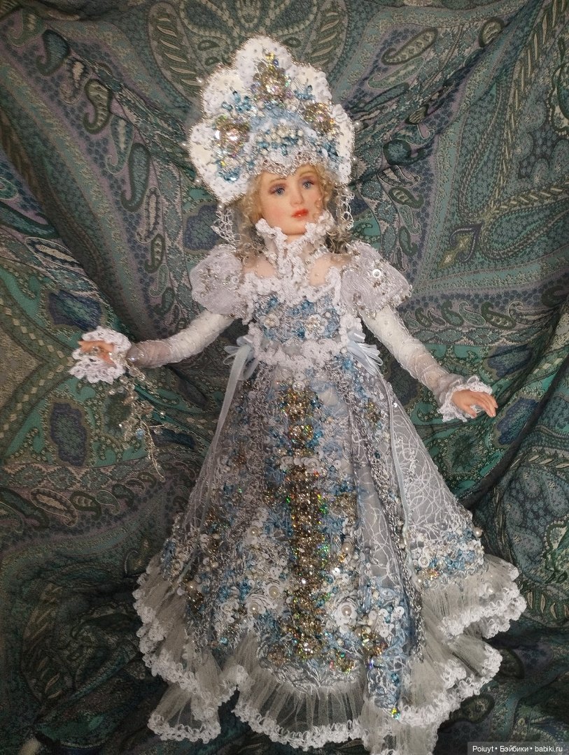 СНегурочки на выставке в октябре (фото 7)