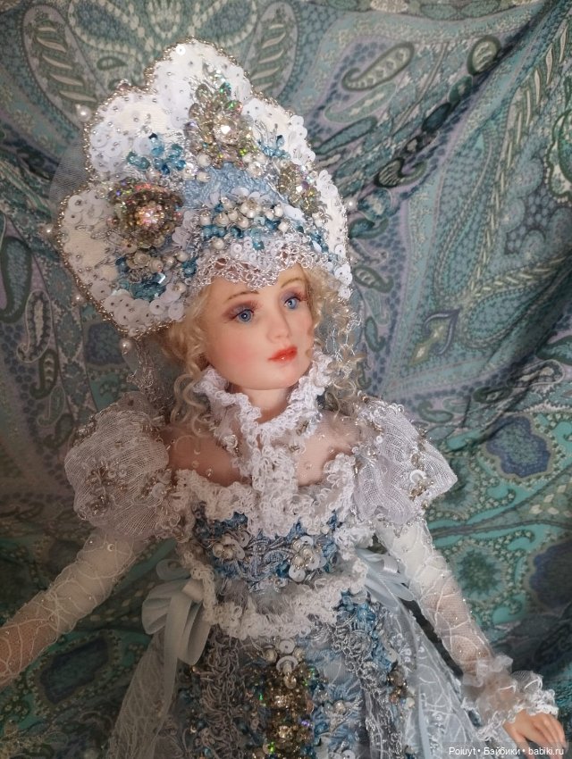 СНегурочки на выставке в октябре (фото 5)