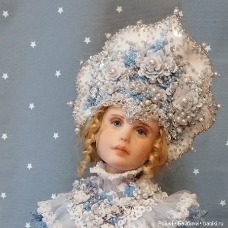 СНегурочки на выставке в октябре (фото 2)