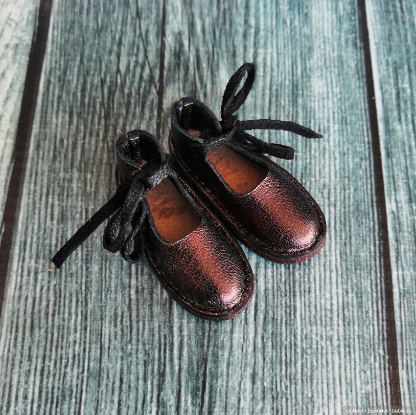 Любимое дело — Одежда и обувь для кукол своими руками: фото (фото 3)