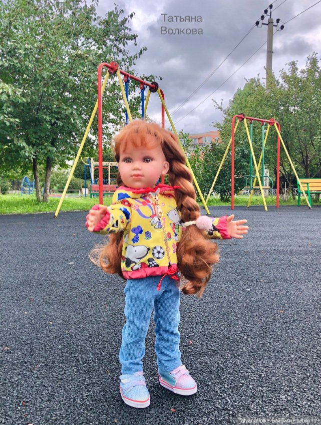 Лора на прогулке — Куклы Llorens (Ллоренс): испанские пупсы (фото 3)