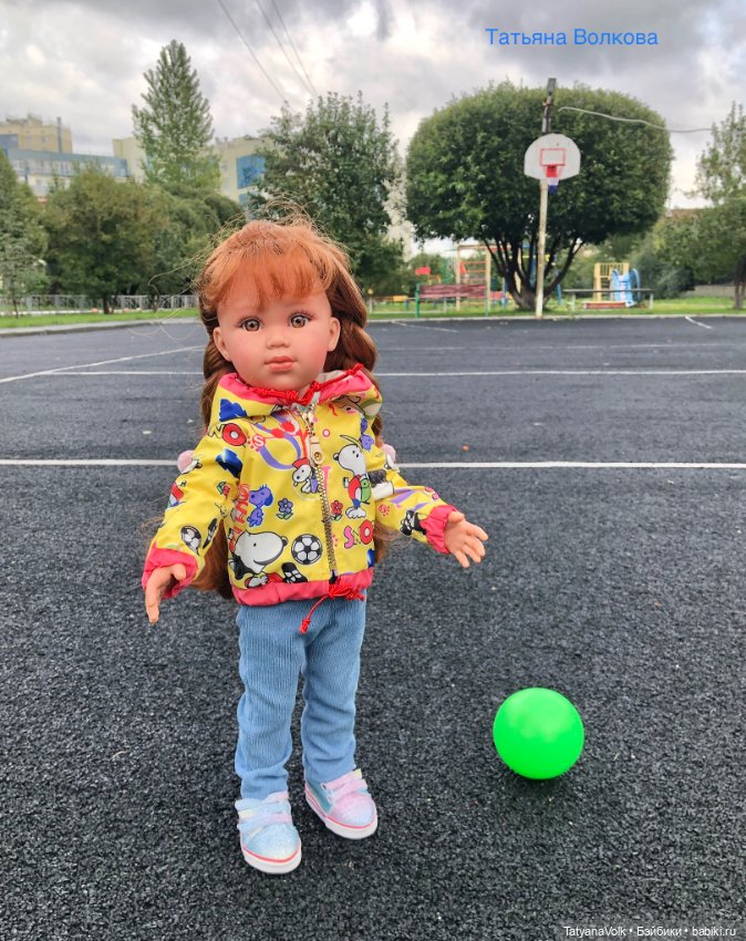 Лора на прогулке — Куклы Llorens (Ллоренс): испанские пупсы (фото 2)