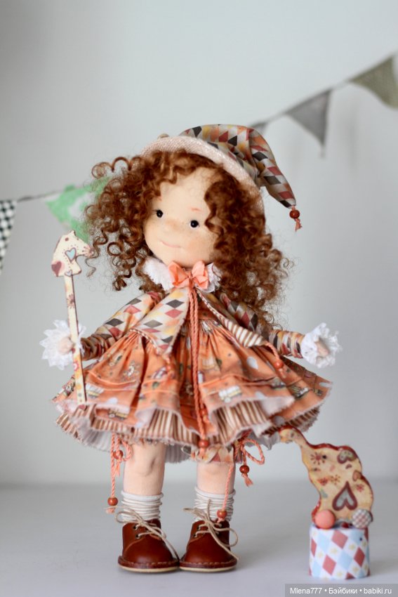 Элис, маленькая циркачка — Авторские текстильные куклы: Вальдорфские (фото 2)