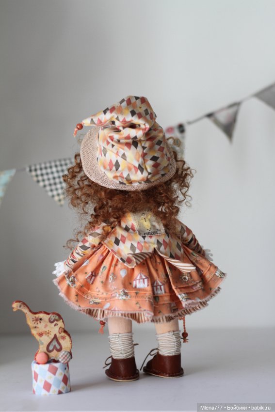 Элис, маленькая циркачка — Авторские текстильные куклы: Вальдорфские (фото 6)