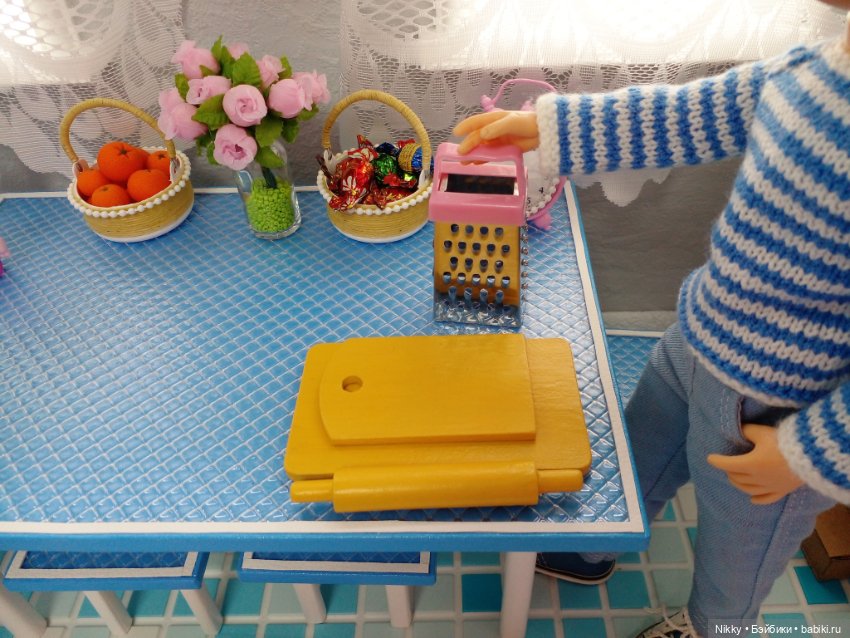 Посуда для кукольной кухни