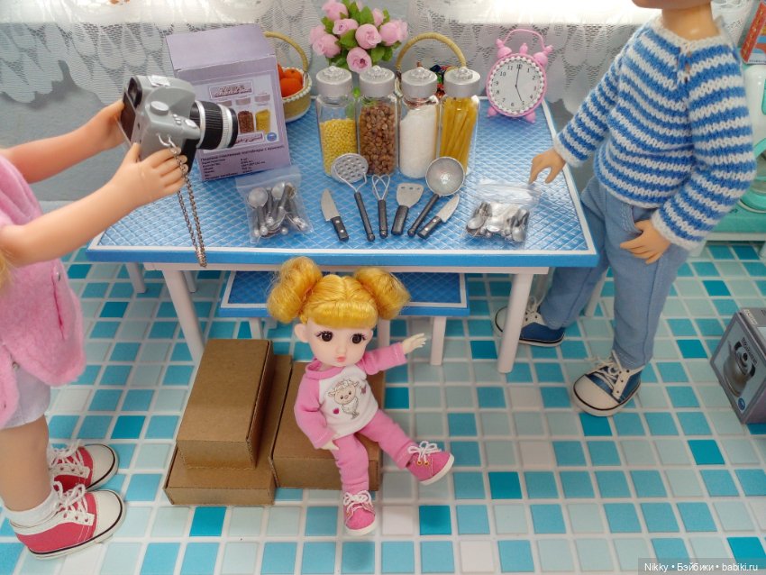 Посуда для кукольной кухни