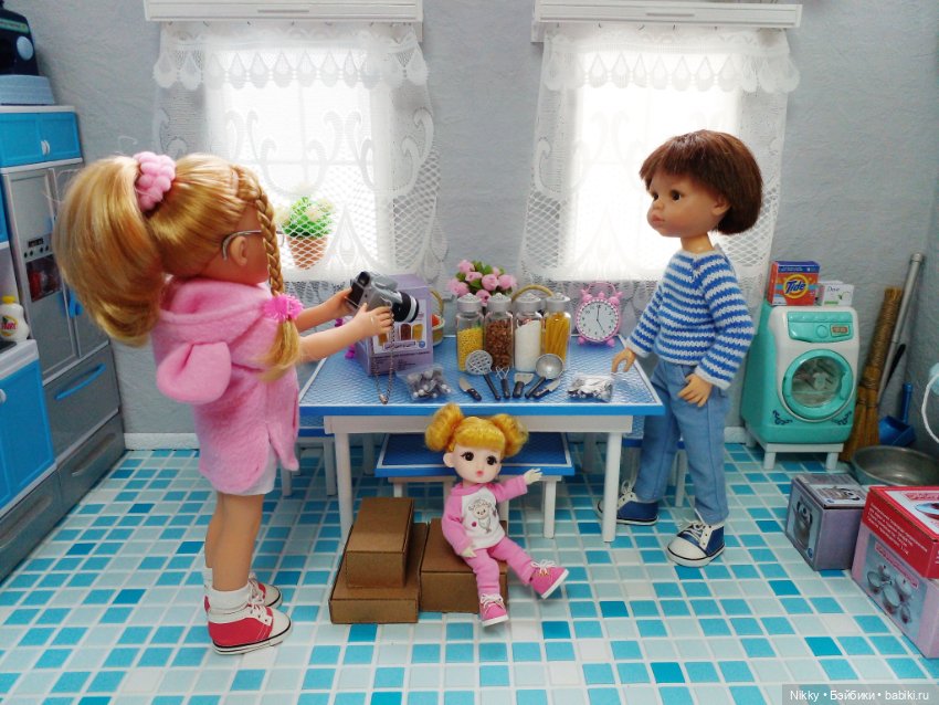 Посуда для кукольной кухни