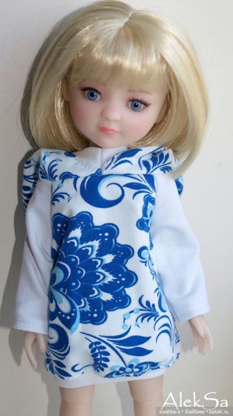 Две туники на троих - как будем делить