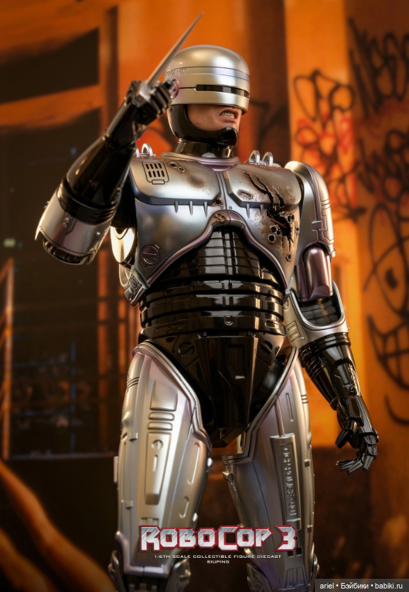 В Гонконге состоялся релиз фигурки Робокопа в масштабе 1/6 от Hot Toys по мотивам фильма «Робокоп 3» (фото 6)