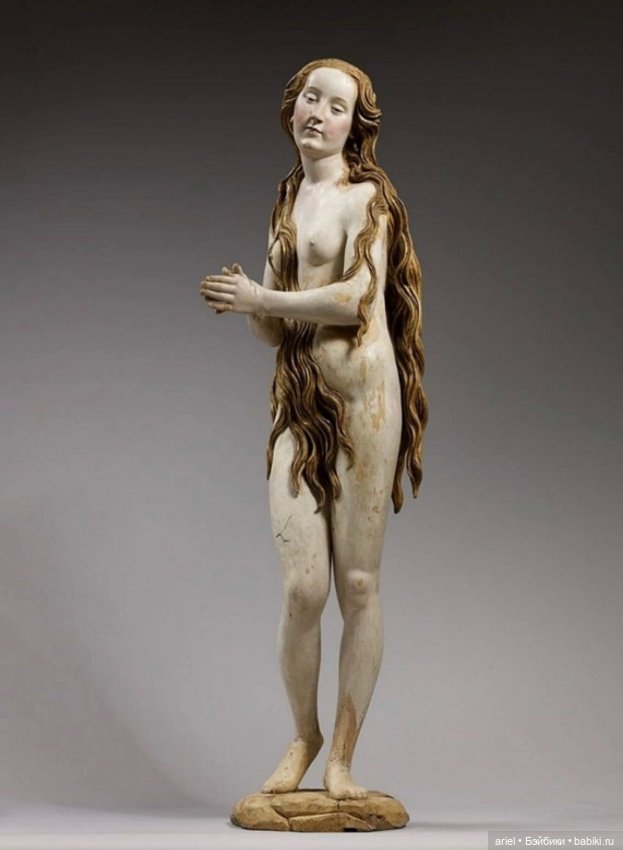 Необычная обнаженная фигура - святая Мария Магдалина