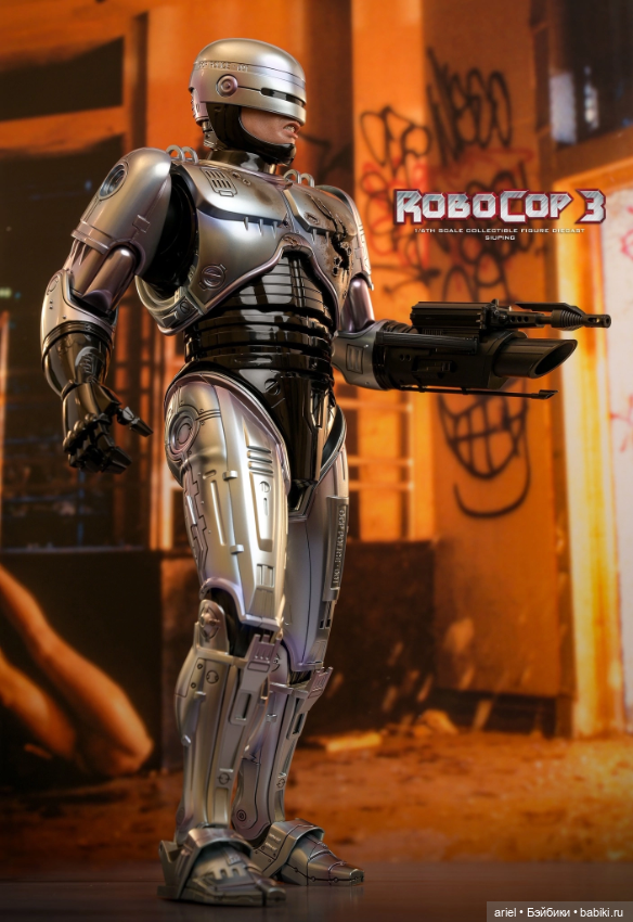 В Гонконге состоялся релиз фигурки Робокопа в масштабе 1/6 от Hot Toys по мотивам фильма «Робокоп 3» (фото 5)