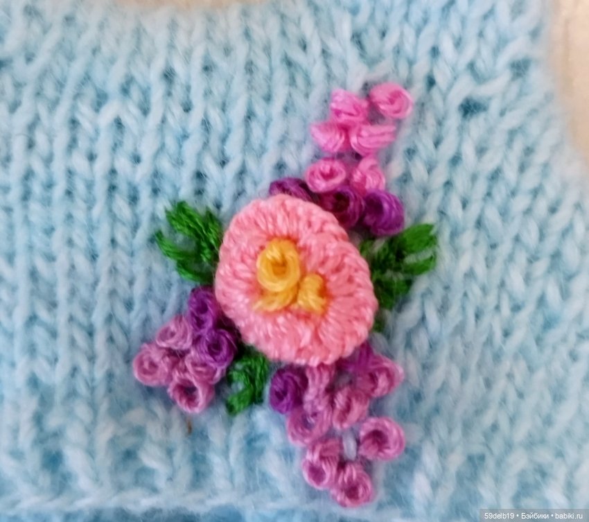 Платье и шапочка с вышивкой рококо для кукол баболи, лати, пукифи 15-16 см (фото 5)