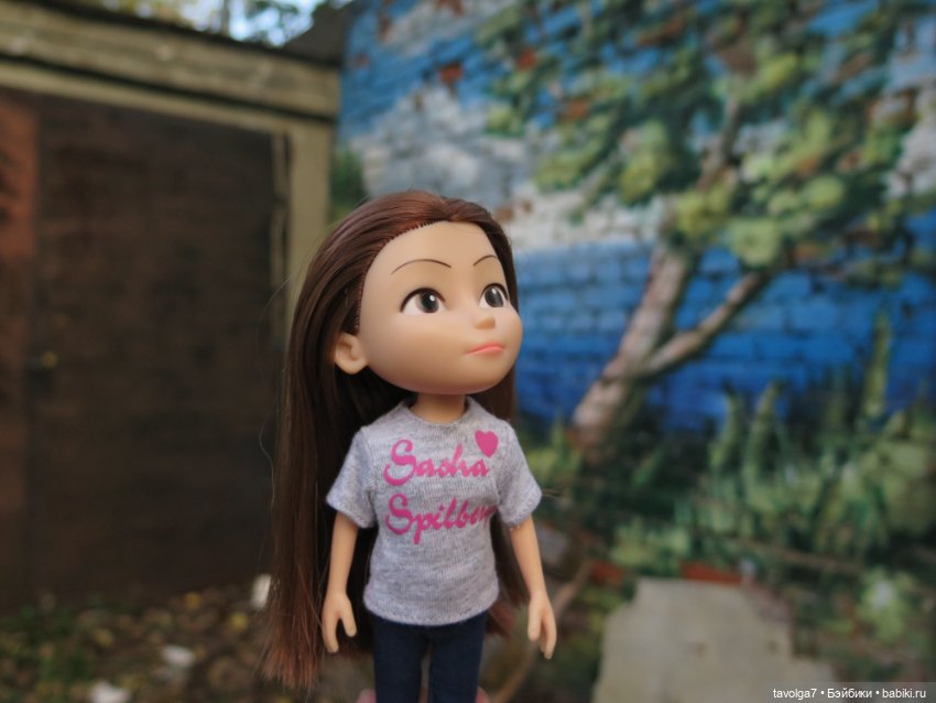 Новенькая - кукла от русского блогера