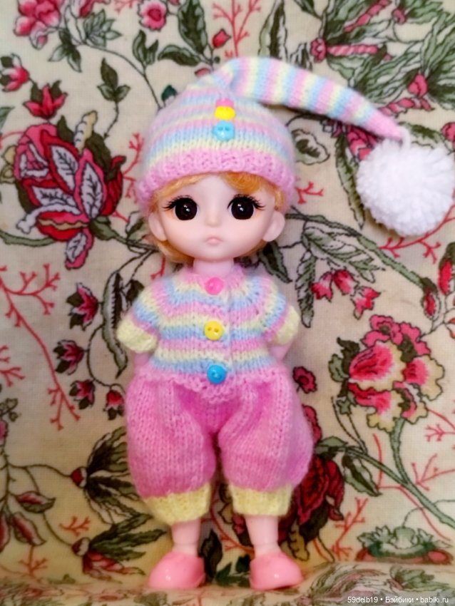 Наряд "Радужный гномик" для баболек, лати, пукифи, ирреаликов и других кукол 15-16 см