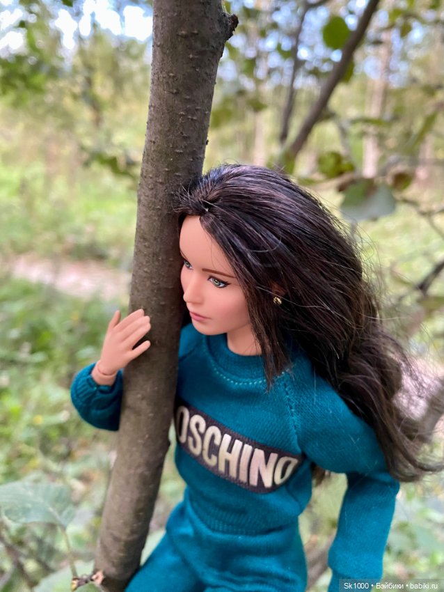 Голодные в лесу — Коллекции игровых кукол (Playline): фото полок