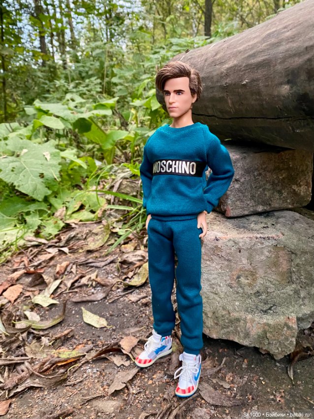 Голодные в лесу — Коллекции игровых кукол (Playline): фото полок (фото 4)