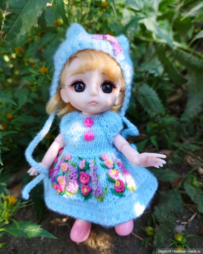 Тея в разных нарядах на природе (фото 5)