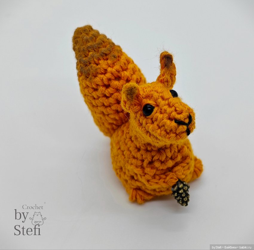 Вот такая малявочная красотка забежала в гости (фото 3)