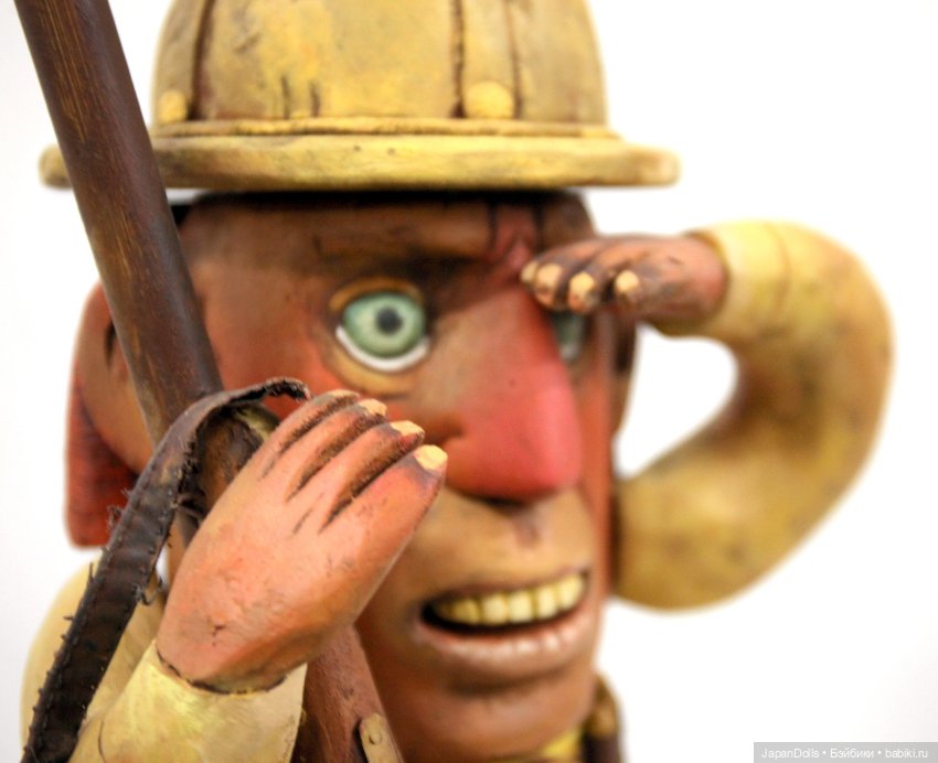 "Охотник на слонов" на выставке "Куклы с характером. Четвертая высота" (фото 4)