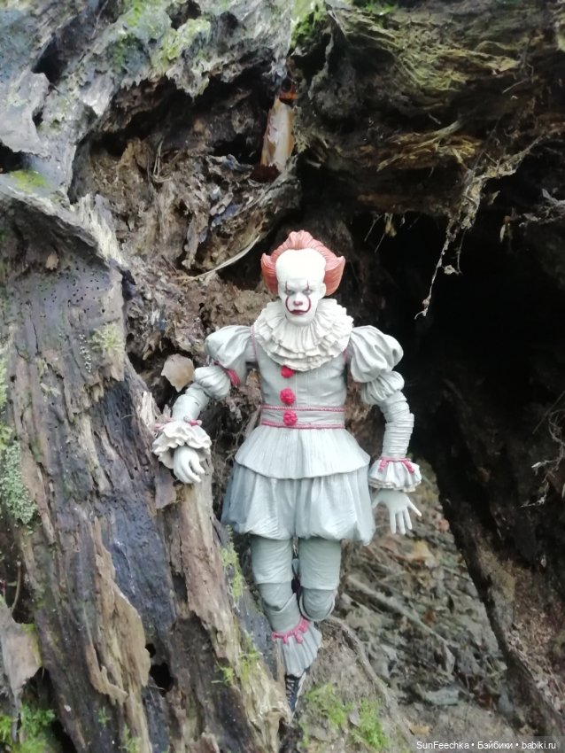 Пеннивайз в своей стихии — Разные шарнирные куклы (не БЖД): редкие (фото 5)