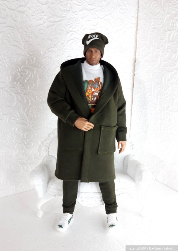 Продолжаю пошив одежды на АТ027