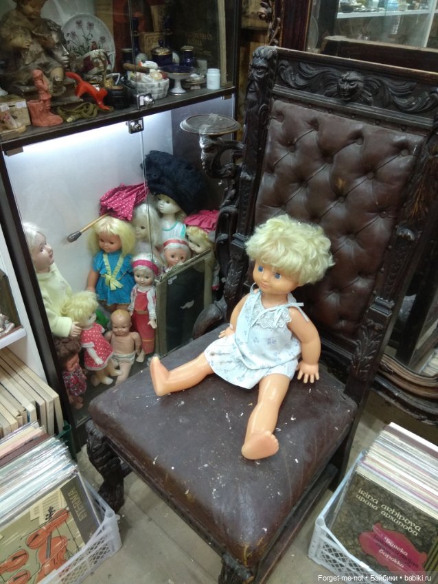 Блошиный рынок на Удельной