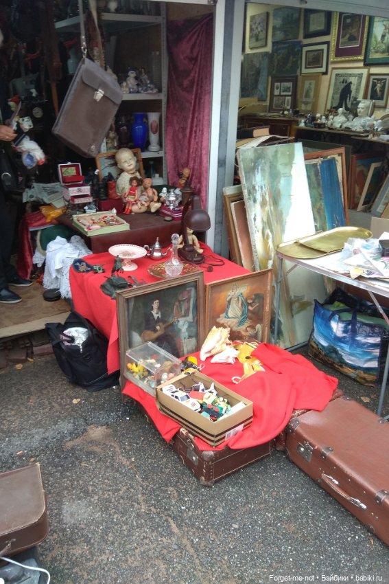 Блошиный рынок на Удельной