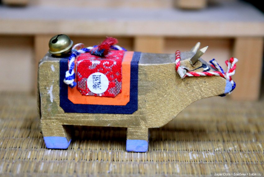 Бычок канабэко уси на выставке "Япония. Куклы, сказки и легенды" (фото 8)