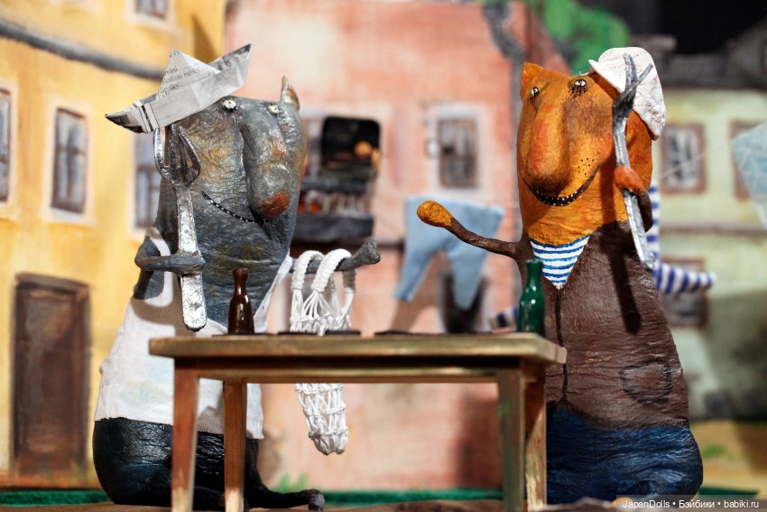 "Доминошники" на выставке "Куклы с характером. Четвертая высота"