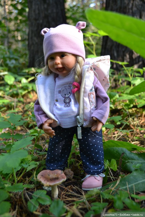 Алёнка и её первая прогулка (фото 9)