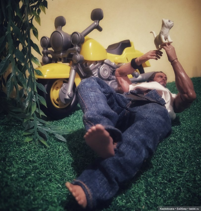 Мужской пин ап: Эдвин — Коллекционные экшн (фото 10)