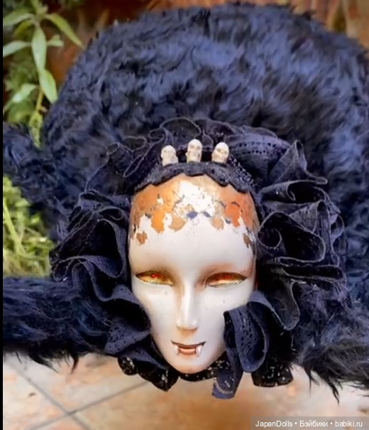 "Чёрная вдова" на выставке "Куклы с характером. Четвертая высота" (фото 8)