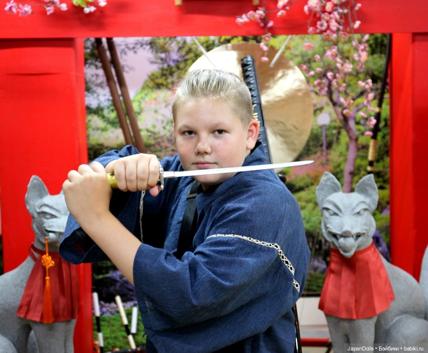 Юный самурай на выставке "Япония. Куклы, сказки и легенды"