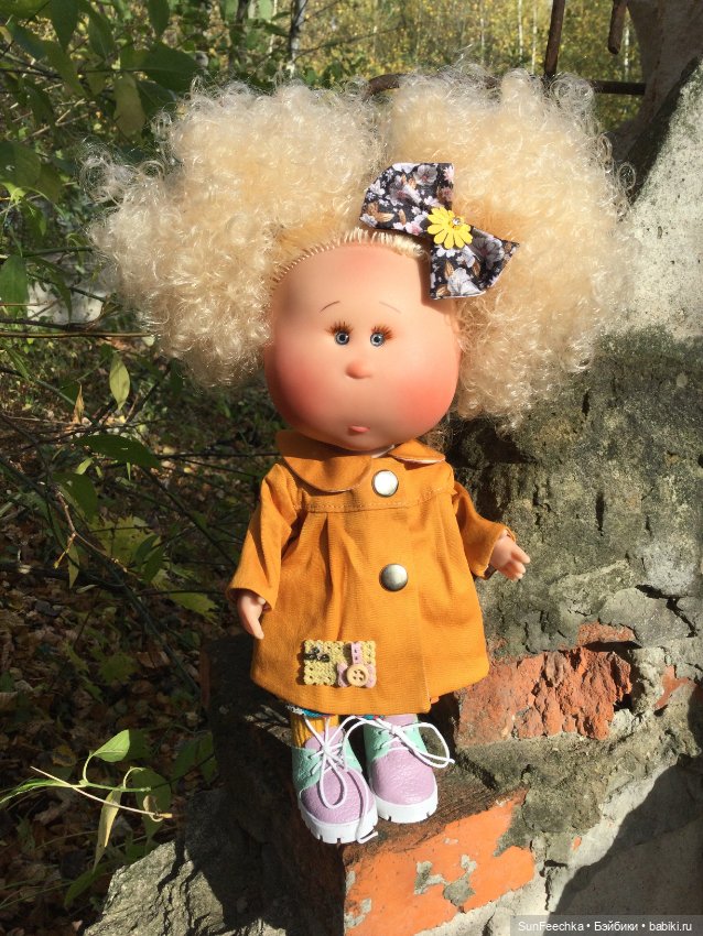 Нарядная Лотта в нарядной осени