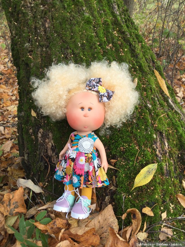 Нарядная Лотта в нарядной осени