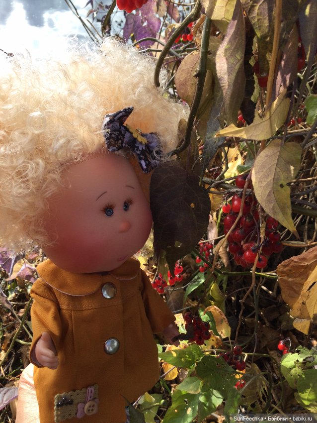 Нарядная Лотта в нарядной осени