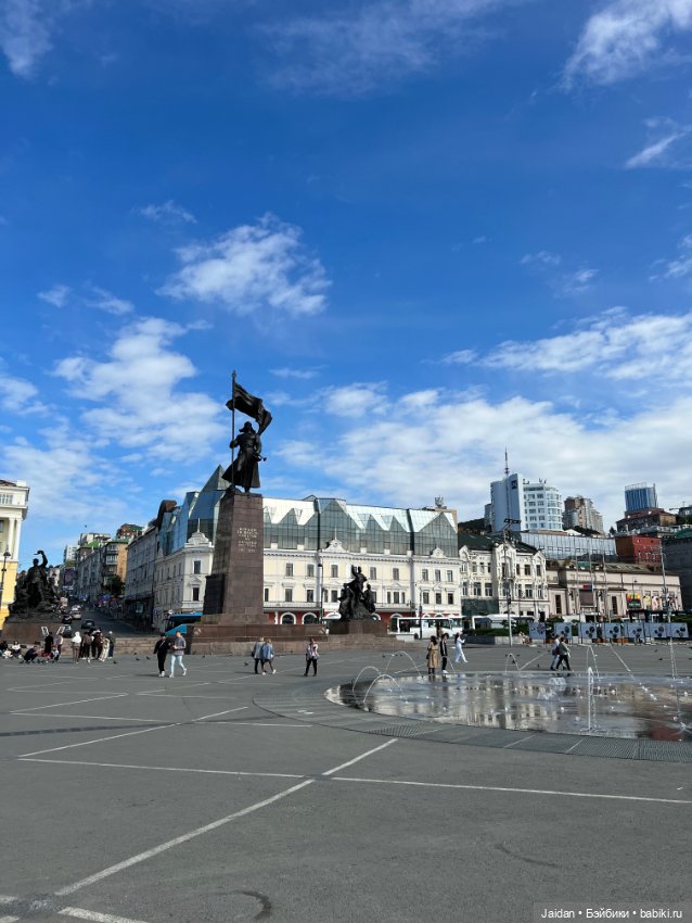 Обеденная прогулка с Амелией