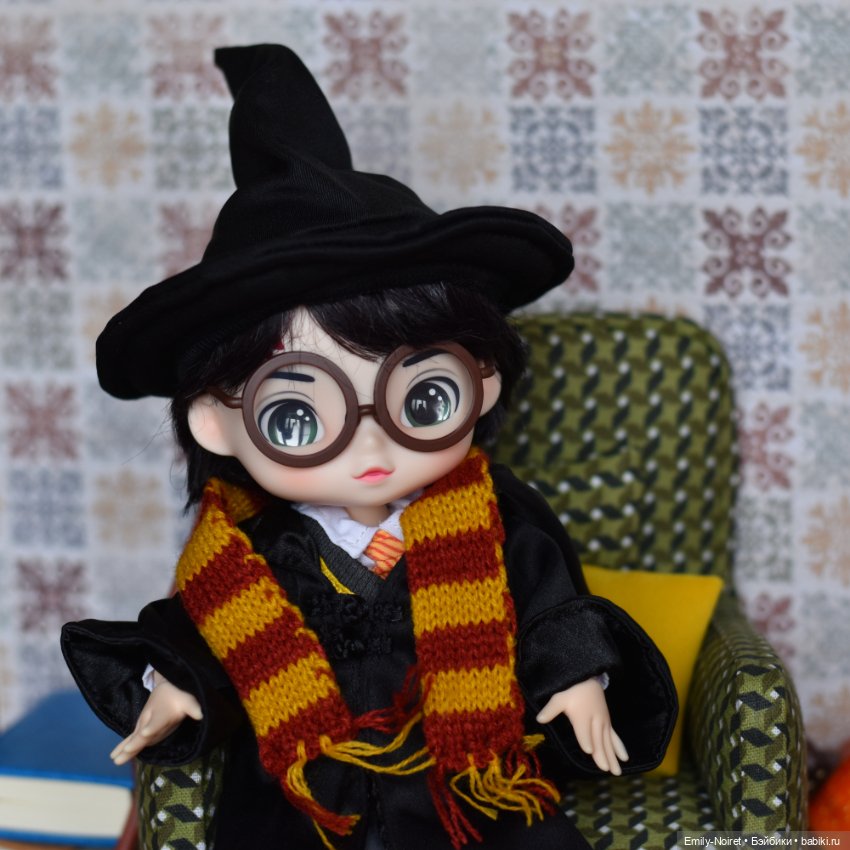 Малыш Гарри — Азиатские виниловые куклы (разное): Китай (фото 2)