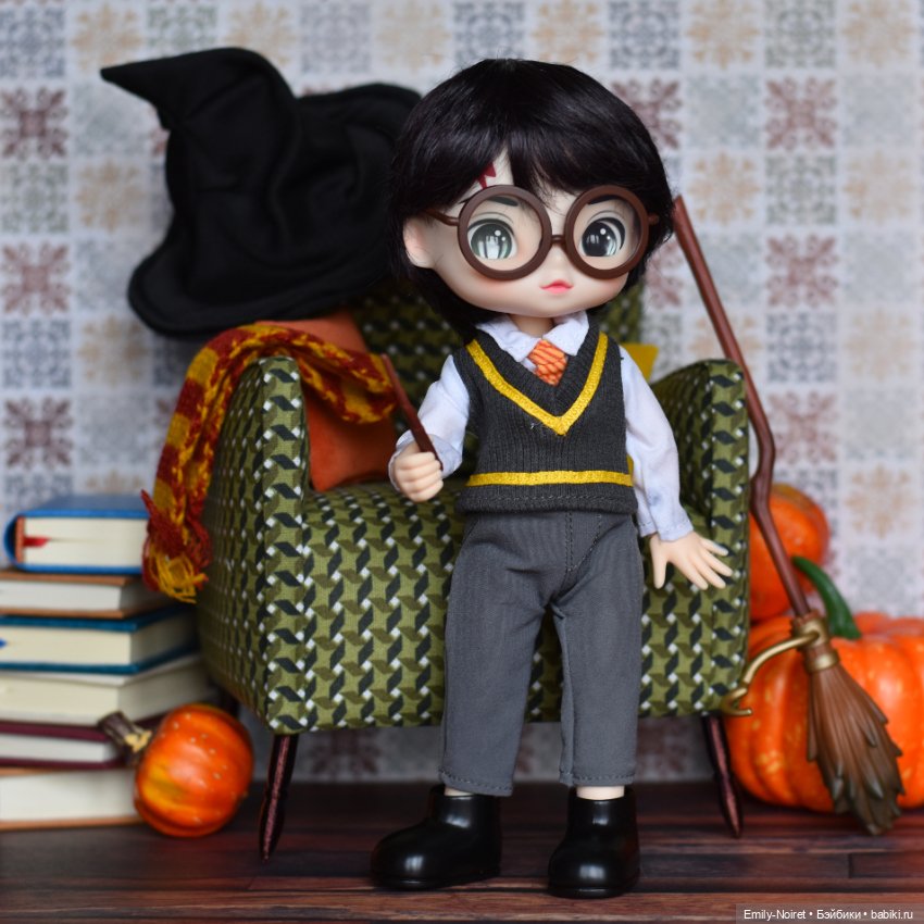 Малыш Гарри — Азиатские виниловые куклы (разное): Китай (фото 4)