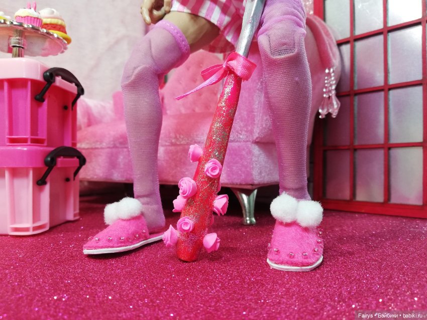 Розовое безумие на пижамной вечеринке